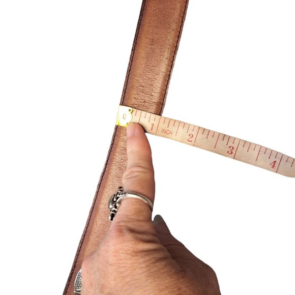 VINTAGE BROWN GENUINE LEATHER GOLF CONCHO BELT WOMENS SIZE L 33-37W SILVERTONE - Picture 3 of 9